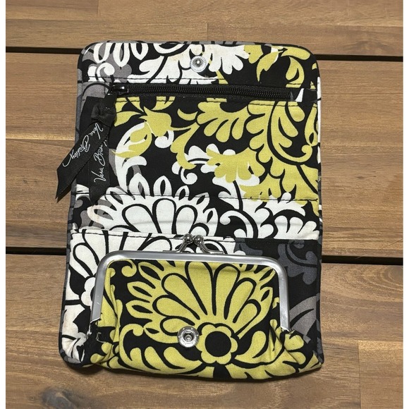 Vera Bradley Wallet Baroque Black White And Yellow Retired Design Pre-Owned - Picture 2 of 3